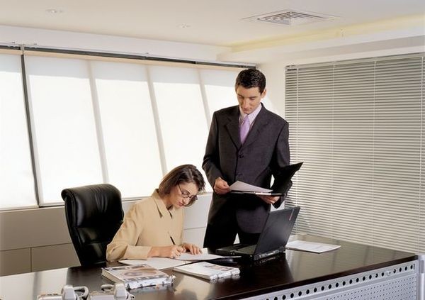 �Ͷ�����